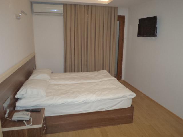 Merkez Otel อิซมีร์ ภายนอก รูปภาพ