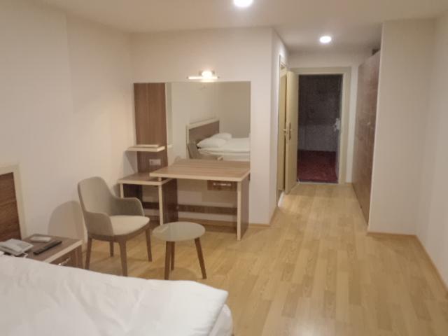 Merkez Otel อิซมีร์ ภายนอก รูปภาพ