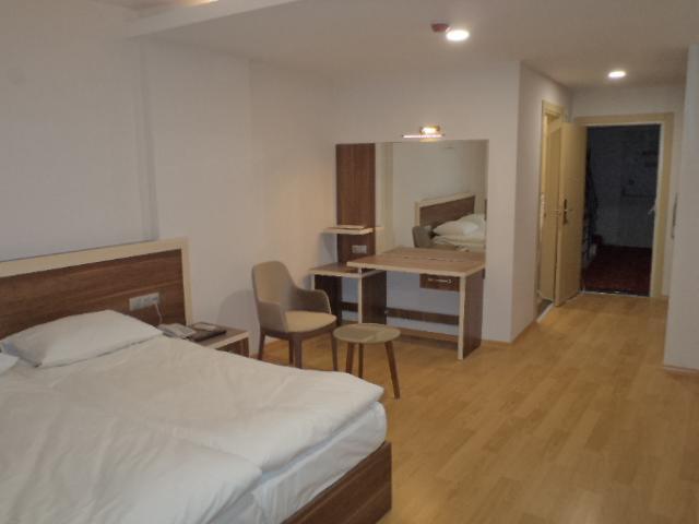 Merkez Otel อิซมีร์ ภายนอก รูปภาพ